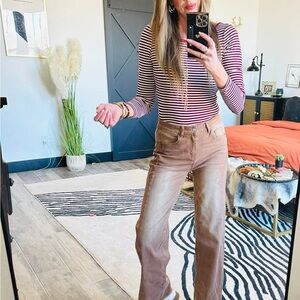 Striped Red and White Top-reversible